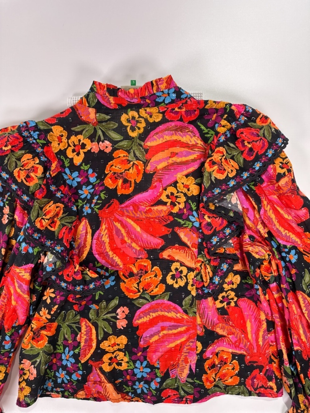 FARM Rio NWOT Black Floral Ruffle Swiss Dot Cotton Blouse Large - Picture 9 of 13
